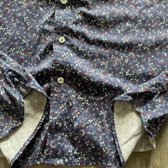 Tahari Stretch Short Sleeve Button Down Navy Patterned Shirt Men’s Large - Picture 9 of 10